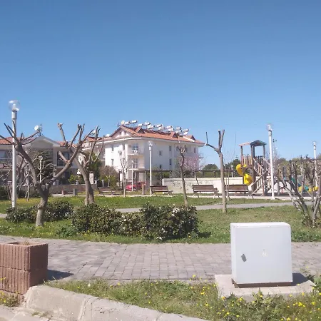 Kaptan Apart-3 çalış Plajı Yazlık Eviniz